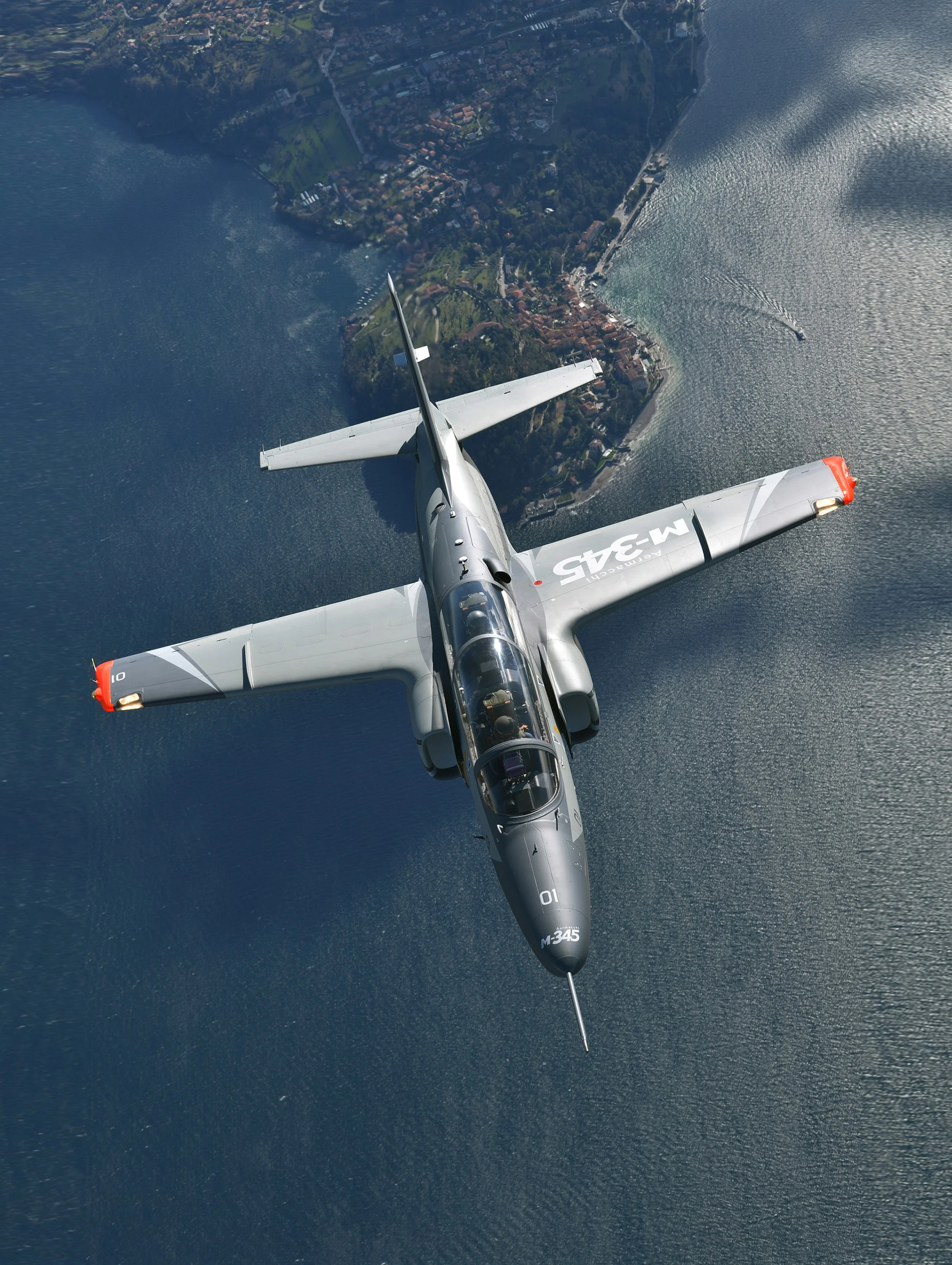 TRAINING FOR THE FUTURE RCAF — espritdecorps